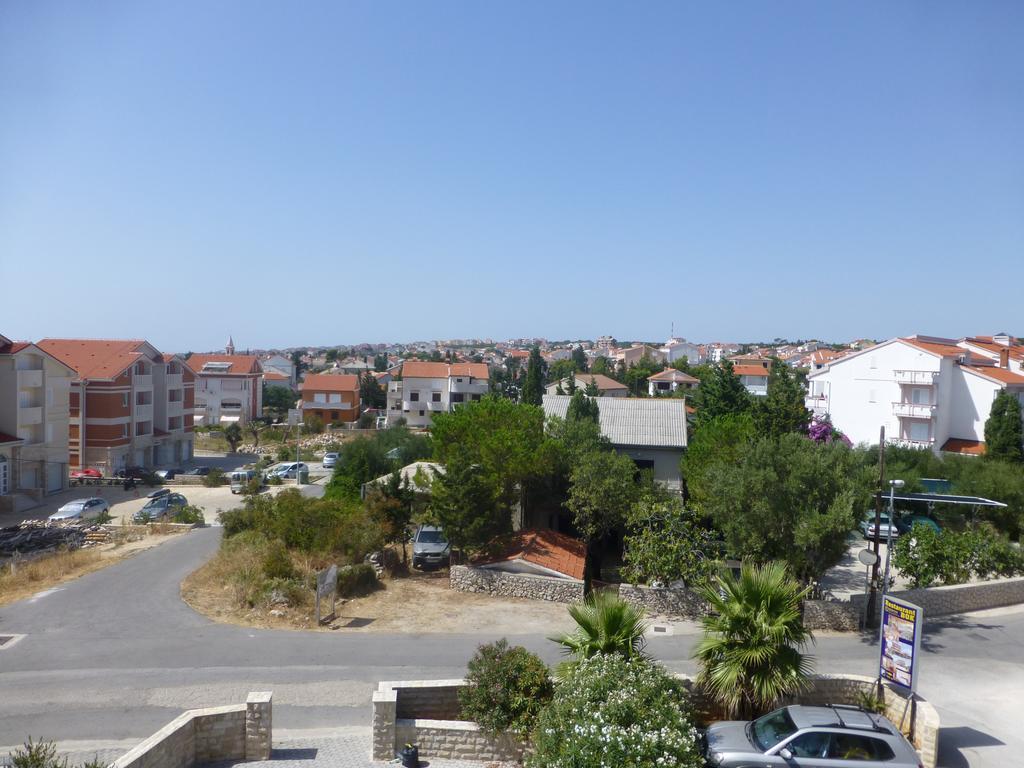 Apartment Adrijana Novalja Exterior foto